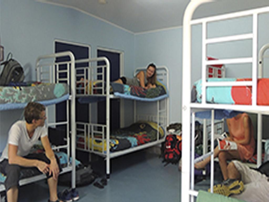 Reef Lodge Backpackers Townsville Exterior foto
