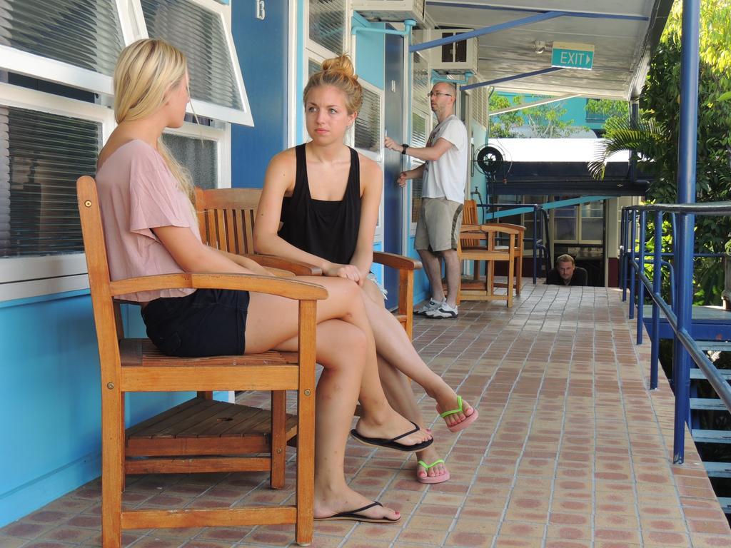 Reef Lodge Backpackers Townsville Exterior foto